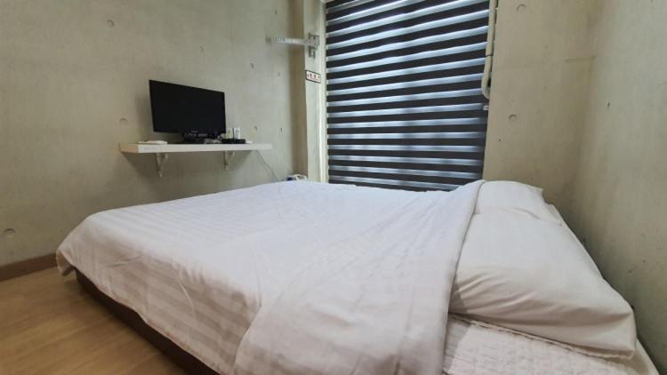 Atelier Hostel Сунчхон Экстерьер фото