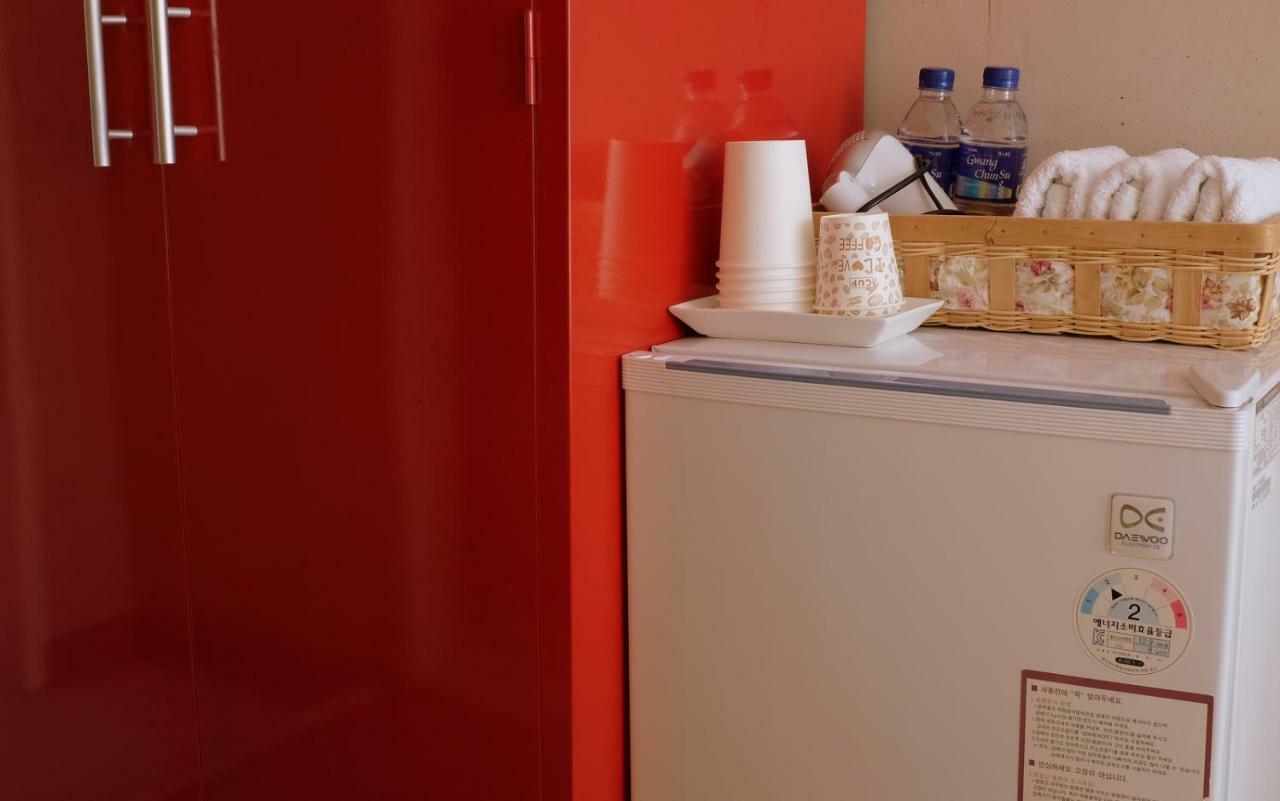 Atelier Hostel Сунчхон Экстерьер фото