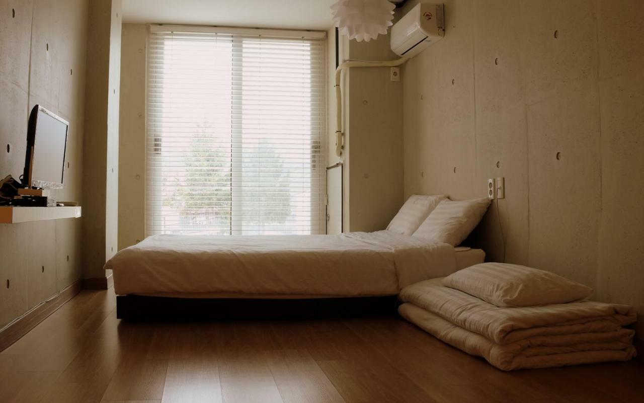 Atelier Hostel Сунчхон Экстерьер фото