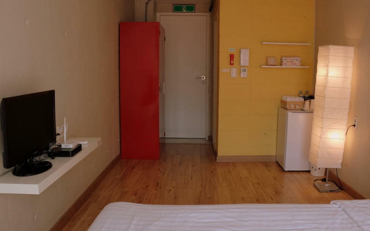 Atelier Hostel Сунчхон Экстерьер фото